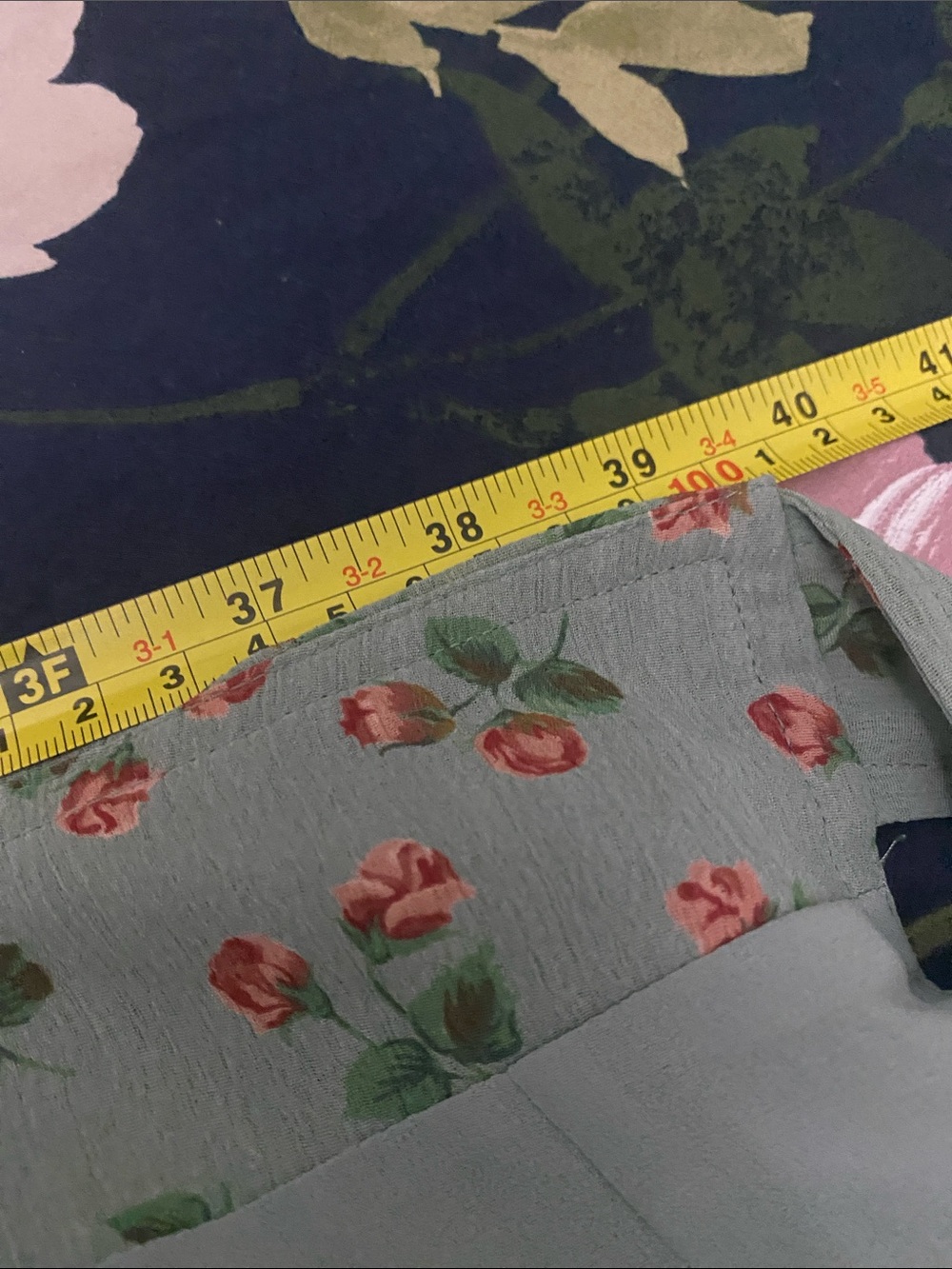 Liz Claiborne Sage Green Floral A-Line Wrap Skirt with Side Tie - Picture 16 of 17